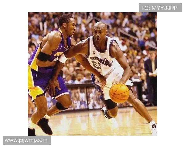 科比传奇瞬间回顾：从81分到最后一战，他如何定义了篮球的伟大