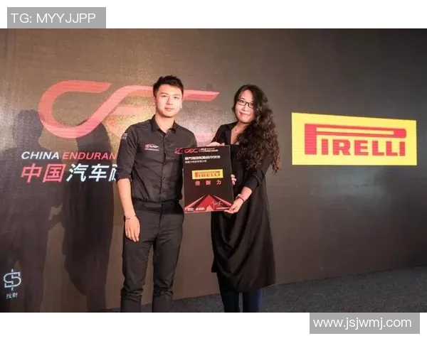 杭州足球队耐力变革引发热议助力球队新征程与未来发展 杭州足球队耐力变革引发热议助力球队新征程与未来发展