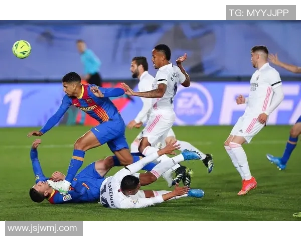 西甲11-12联赛:西甲11至12赛季的精彩回顾与球队表现